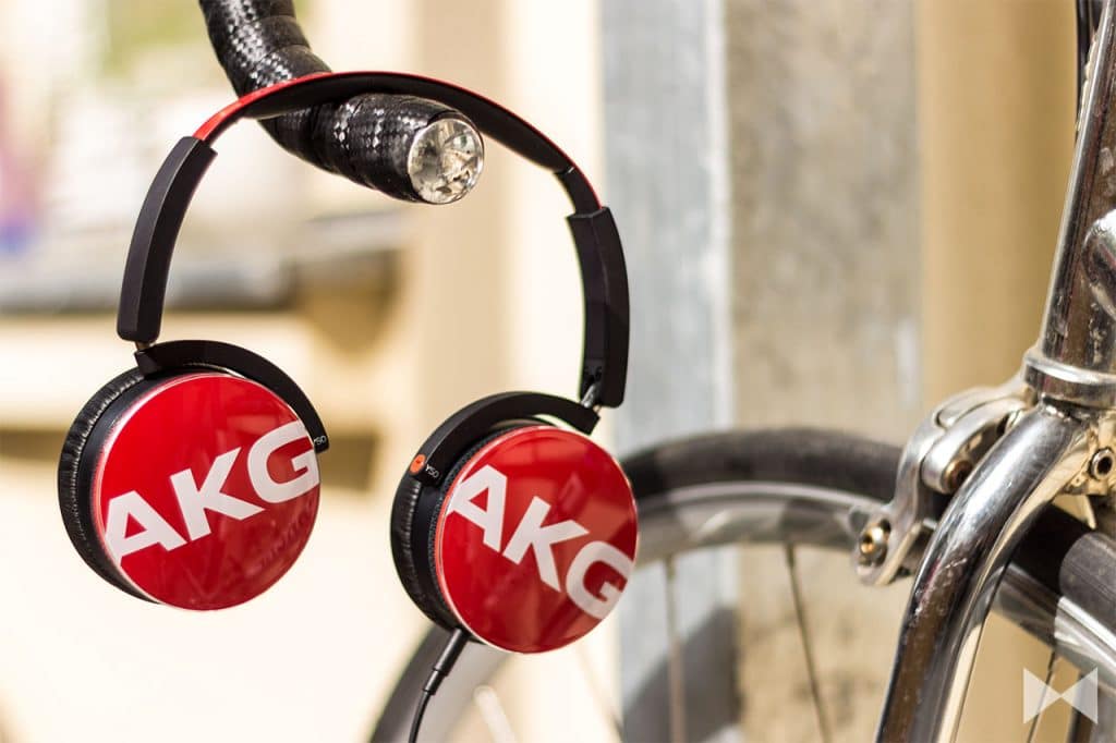 AKG Y50 Test: Geschlossener On-Ear-Kopfhörer