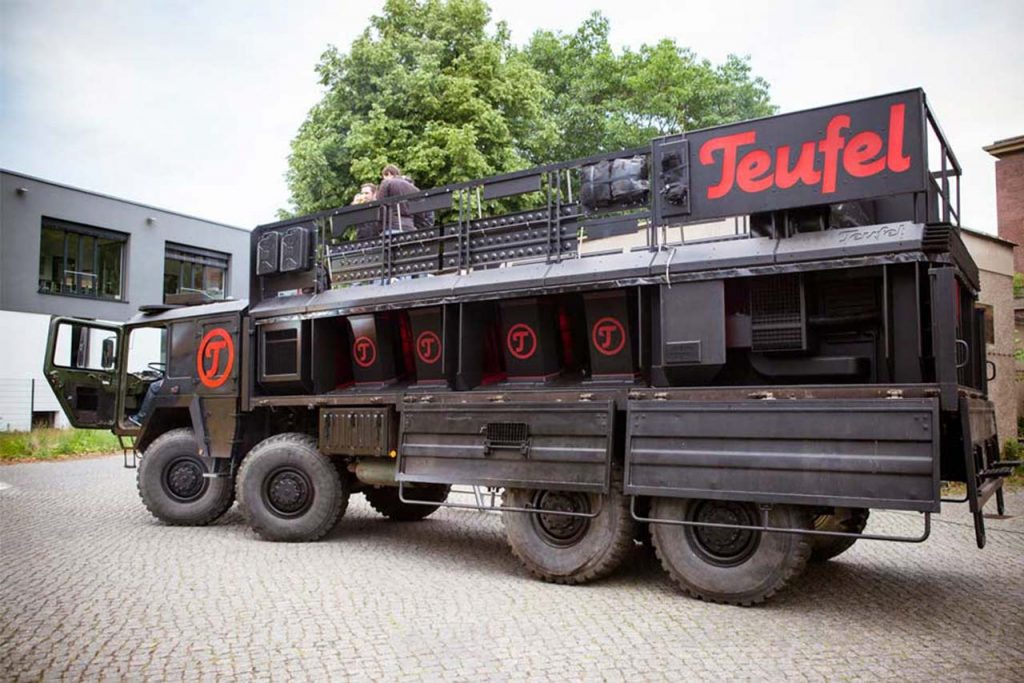 Teufel Rockster greift mit Thundertruck an