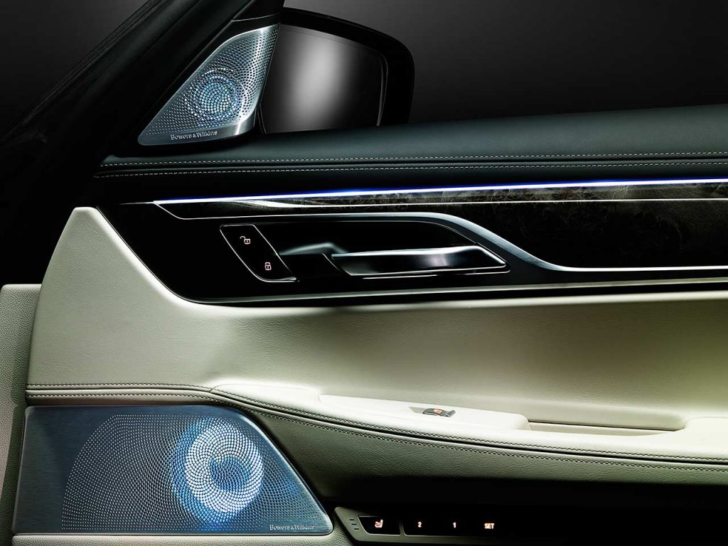 IAA 2015: B&W Diamond-Lautsprecher im 7er BMW