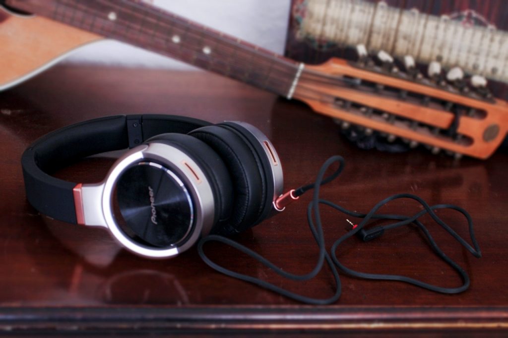 Pioneer SE-MHR5 Test: Für HiRes-Audio gemacht