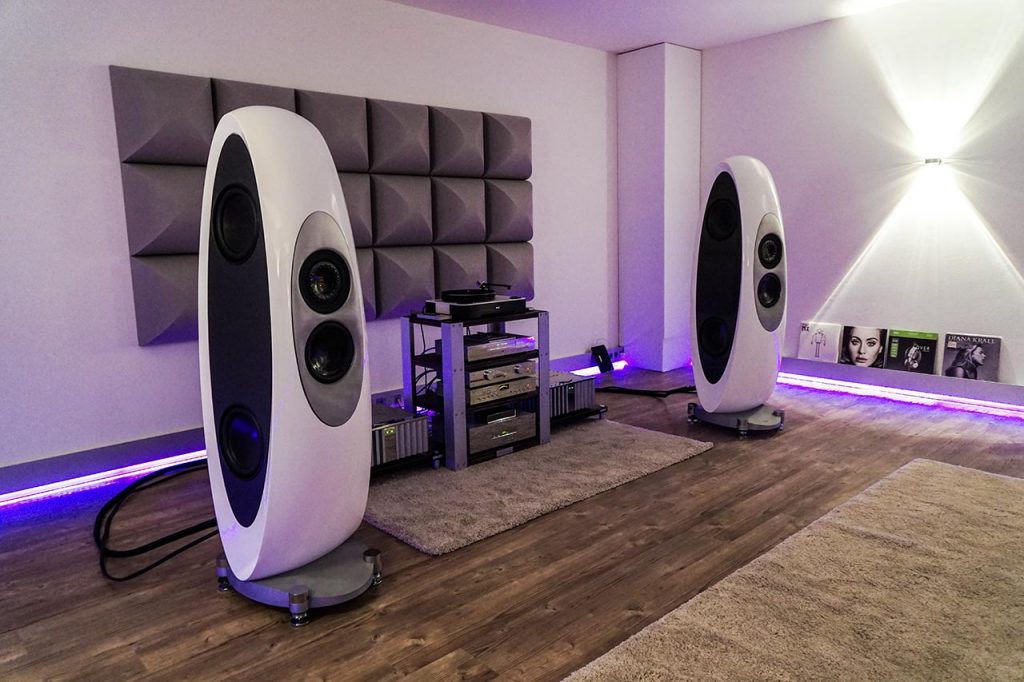 Elac Concentro: der ultimative Elac-Lautsprecher