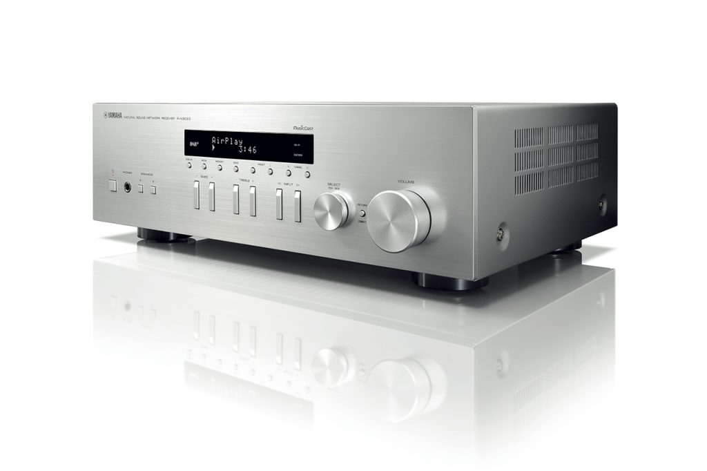 Yamaha R-N303D: Stereo-Receiver mit Multiroom
