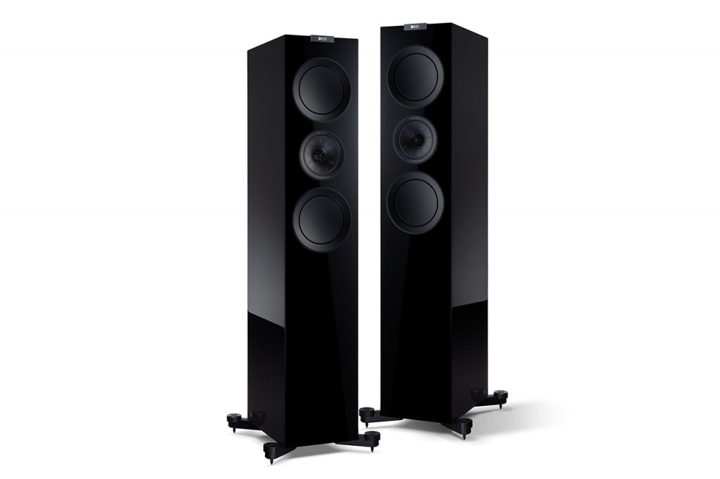 KEF R700 Standlautsprecher in neuer „Black Edition“