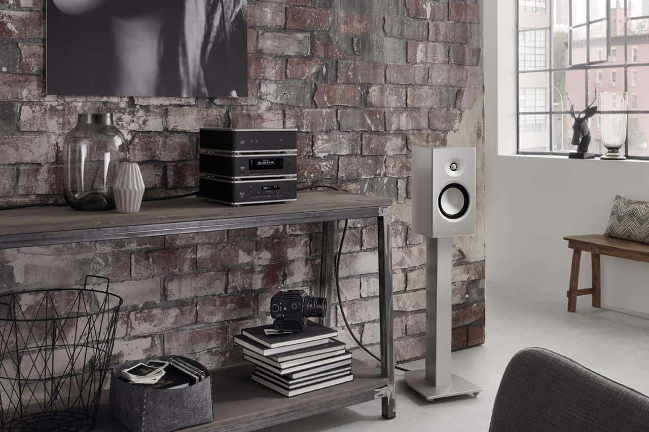 T+A MP 8: Audiostreamer mit CD-Player und Radiotuner