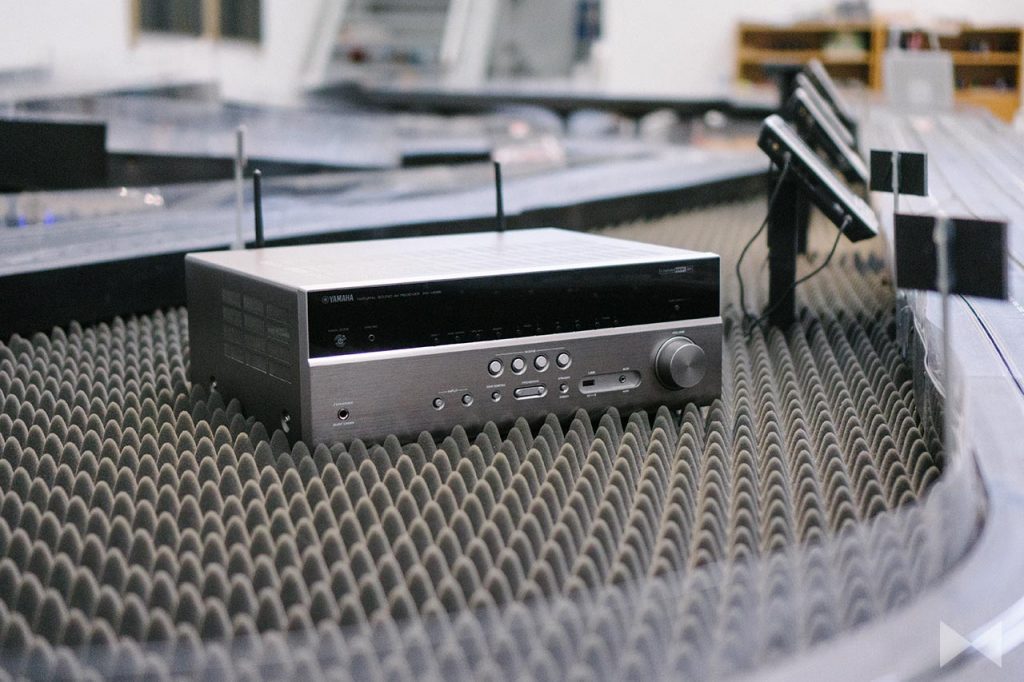 Yamaha RX-V685: 7.2-AV-Receiver mit MusicCast, Atmos und DTS:X