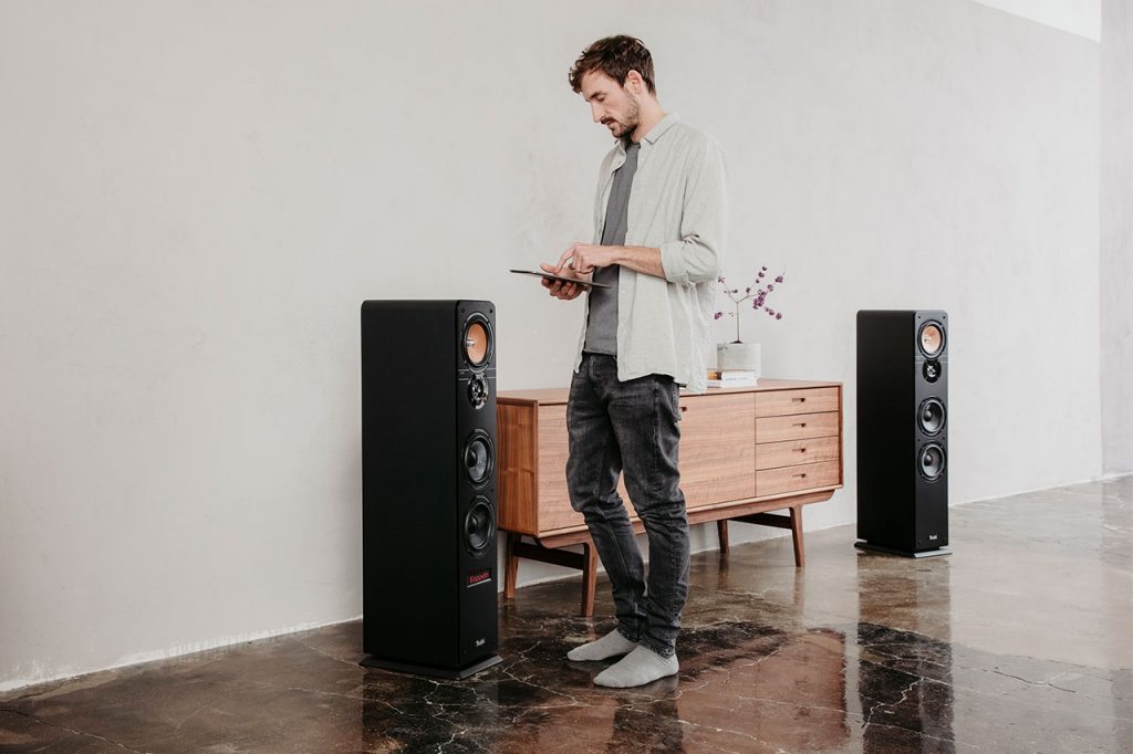 Teufel Ultima 40 Aktiv (2019): Aktiv-Standlautsprecher mit HDMI