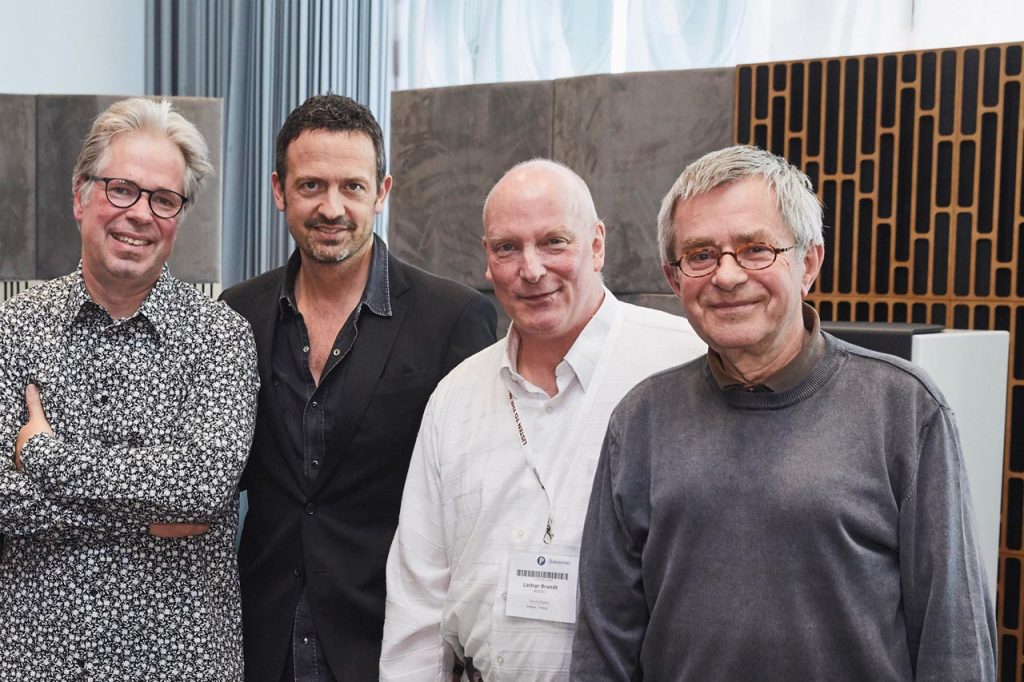High End 2019: Ehrenpreise für Eva Mair-Holmes und Klaus Voormann
