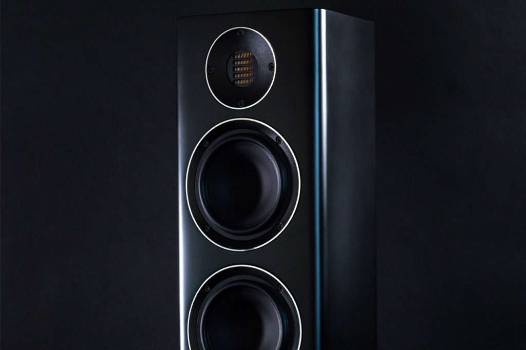 Elac Carina FS 247, Miracord 60, VELA FS 409: Neues zur High End 2019