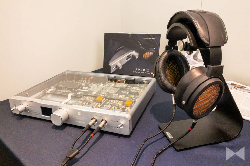 Warwick Acoustics Aperio: Kopfhörer-Elektrostat mit Verstärker, DAC und PreAmp