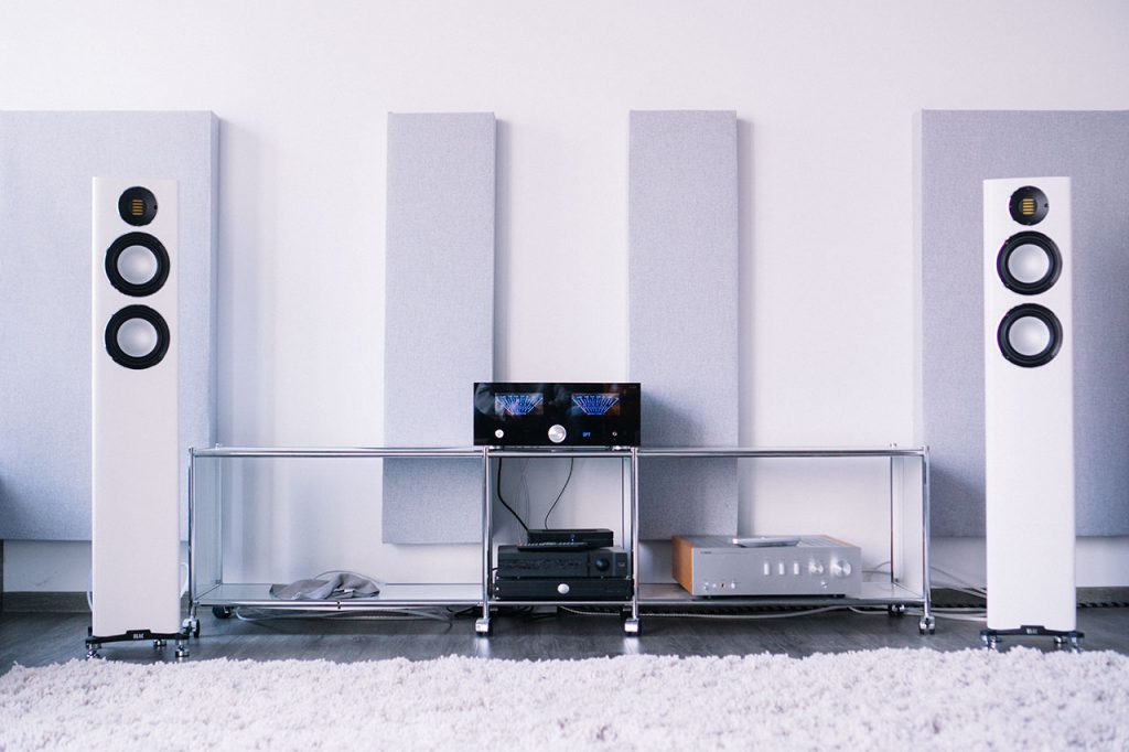 Elac FS 247.4 Test: Standlautsprecher ohne Grenzen