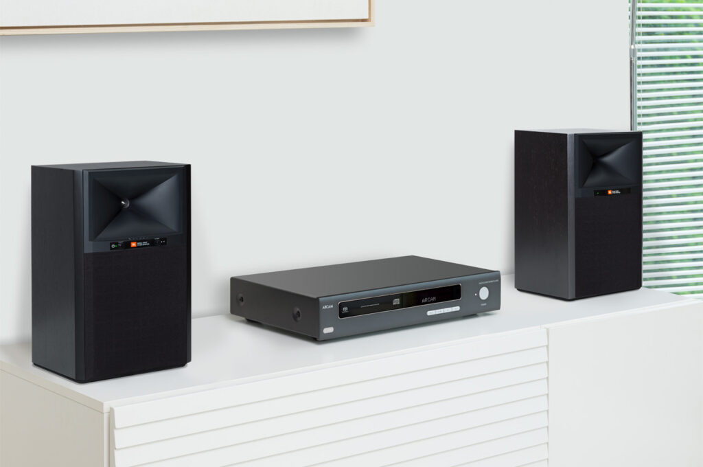 JBL 4305P: aktive Streaming-Lautsprecher