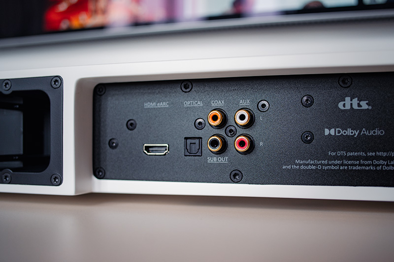 Die nuPro AS-2500 bietet verschiedene Anschlussmöglichkeiten, darunter HDMI, optische und koaxiale Digitaleingänge