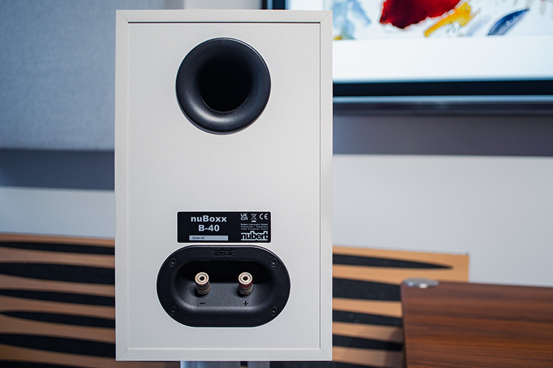 Nubert-nuBoxx-B-40 Anschluesse