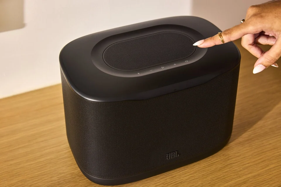 JBL Cove X1: WLAN-Lautsprecher mit Dolby Atmos