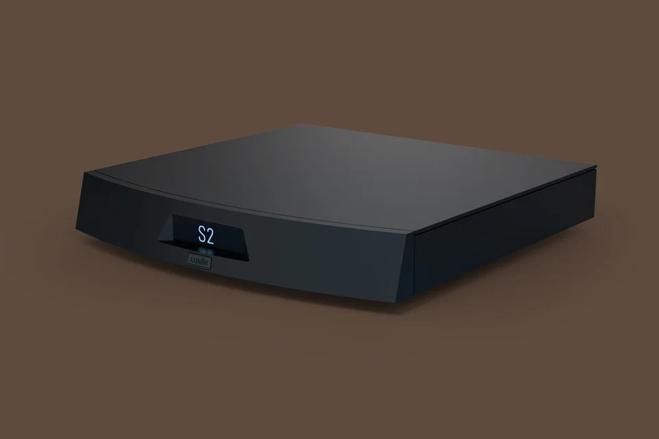 Lumin S2 in Schwarz mit Display in der geschwungenen Front, schräg von links