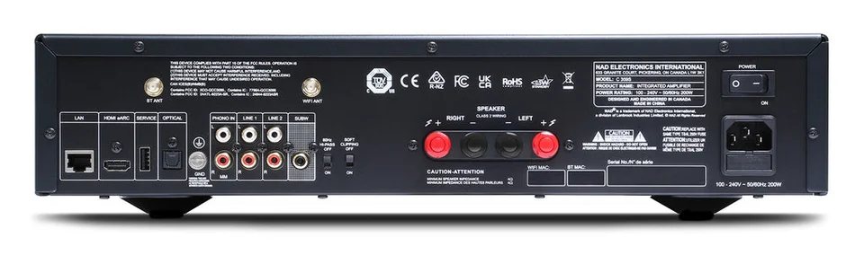 Rückseite des Verstärkers mit LAN, HDMI eARC, optischem Eingang, Phono, Line-Eingängen und Lautsprecherklemmen
