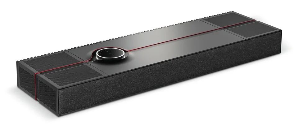 Naim Mu-so Utopia in Schwarz mit roter Zierlinie und rundem Bedienelement auf der Oberseite